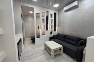 Довгострокова оренда квартири, Дніпропетровська, Кривий Ріг, р‑н. Центрально-Міський, Староярмаркова вулиця, буд. 39Б