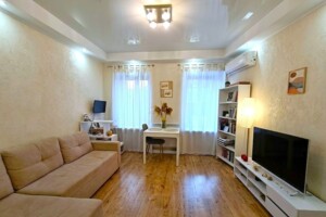 Продажа квартиры, Одесса, р‑н. Центр, Южная улица, дом 28