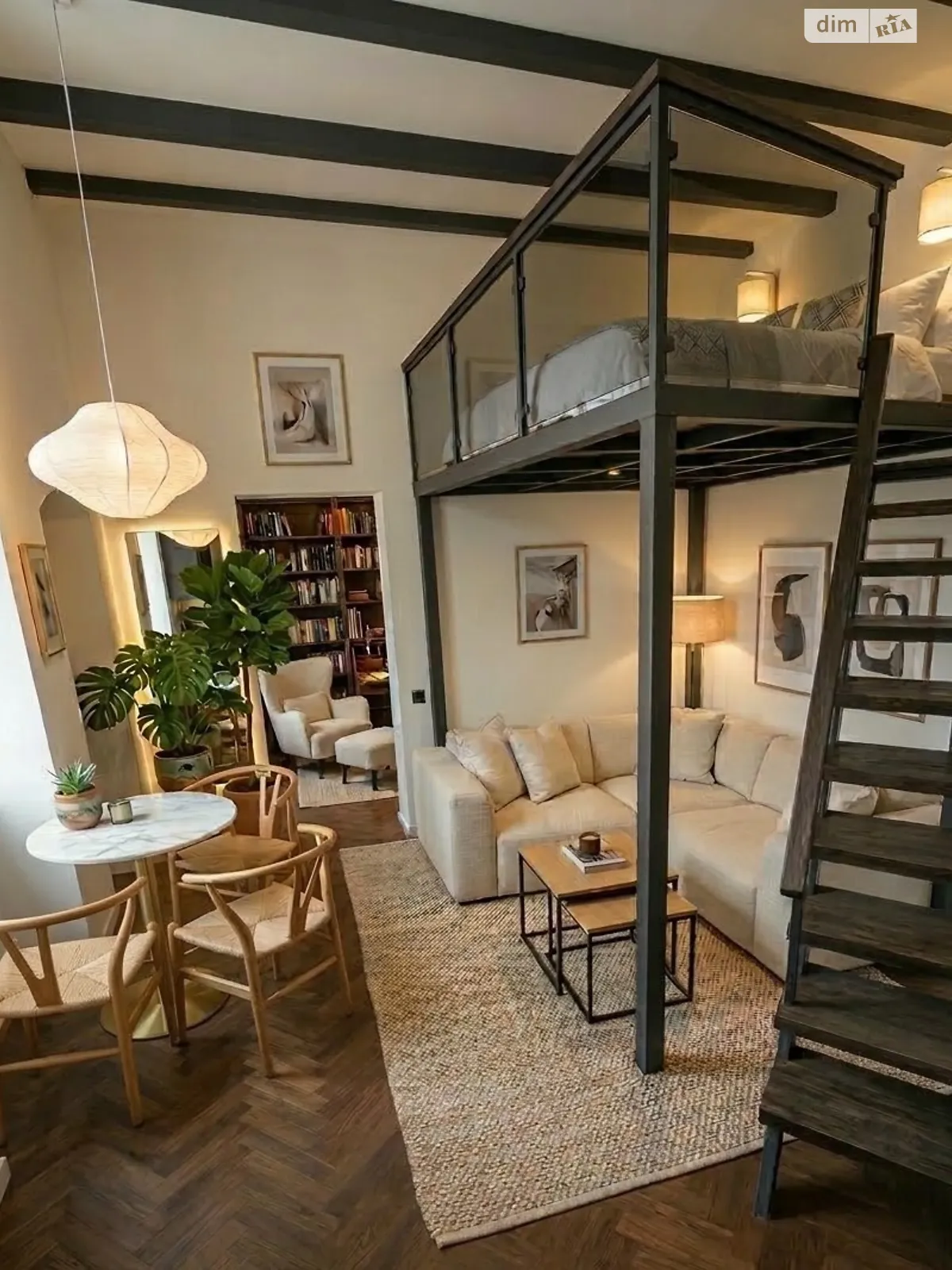 Продается 1-комнатная квартира 33 кв. м в Черновцах, цена: 38000 $ - фото 1