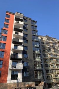 Продажа квартиры, Ивано-Франковск, р‑н. Центр, Бандеры Степана улица, дом 60