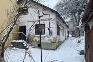 Куплю часть дома Львовской области