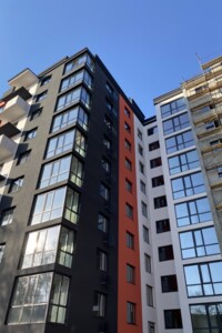 Продажа квартиры, Ивано-Франковск, р‑н. Центр, Бандеры Степана улица, дом 60