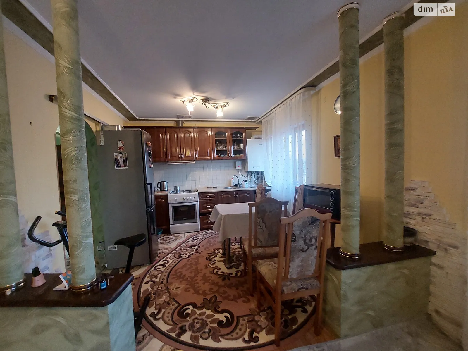 Продається 2-кімнатна квартира 48 кв. м у Дрогобичі, вул. Стрийська - фото 1