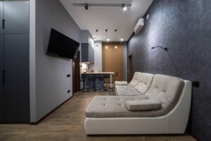 Продаж квартири, Львів, р‑н. Центр, Хмельницького Богдана вулиця