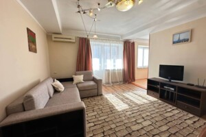 Долгосрочная аренда квартиры, Киев, р‑н. Печерский, ст.м. Печерская, Коновальца Евгения (Щорса) улица, дом 33