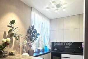 Продаж квартири, Київ, р‑н. Нова Дарниця, Юрія Пасхаліна (Ілліча) вулиця, буд. 4/6