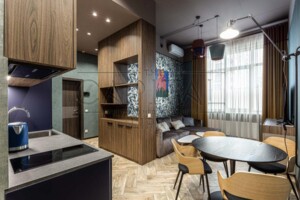 Долгосрочная аренда квартиры, Киев, р‑н. Черная Гора, Андрея Верхогляда (Драгомирова) улица, дом 15Б