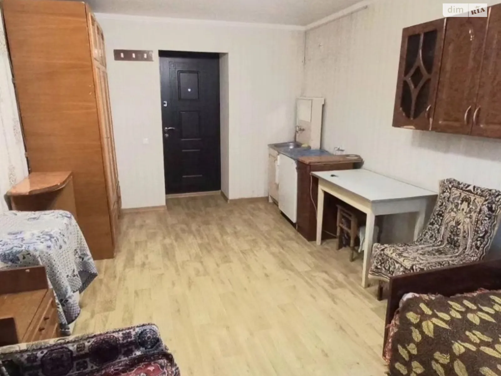 Здається в оренду кімната 25 кв. м у Хмельницькому, цена: 4000 грн - фото 1