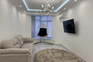 Продаж квартири, Івано-Франківськ, р‑н. Каскад, Стуса Василя вулиця, кв. 65