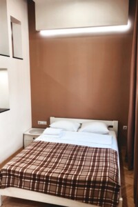 Сниму квартиру посуточно в Львовской области