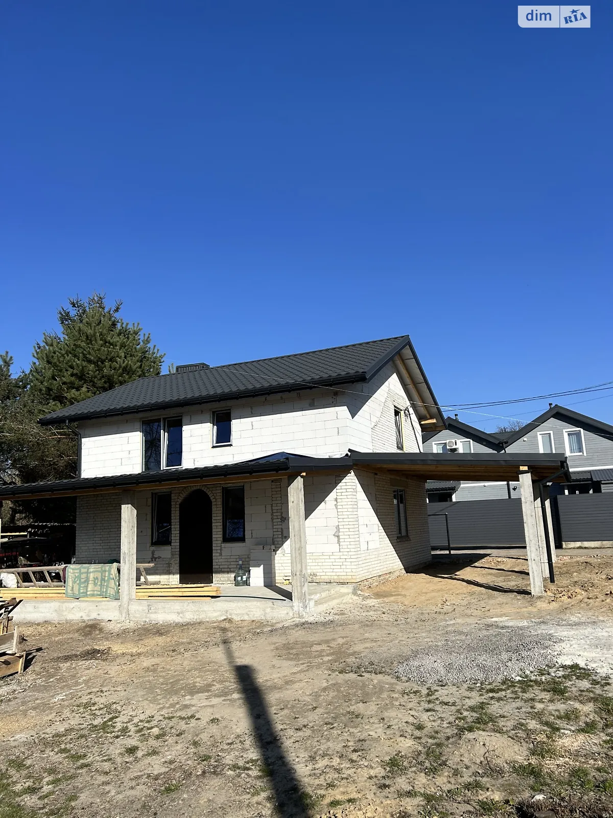 Продается дом на 2 этажа 100 кв. м с участком, цена: 75000 $ - фото 1