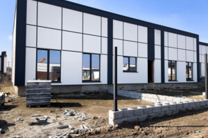 Продаж таунхауса, Рівненська, Бармаки, Фруктовий масив