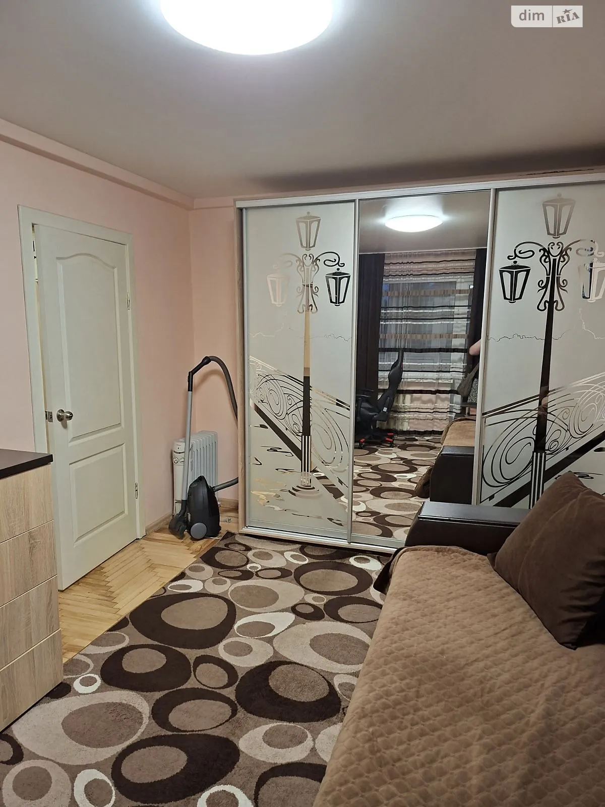 1-комнатная квартира 30 кв. м в Запорожье, ул. Магара, 4 - фото 1