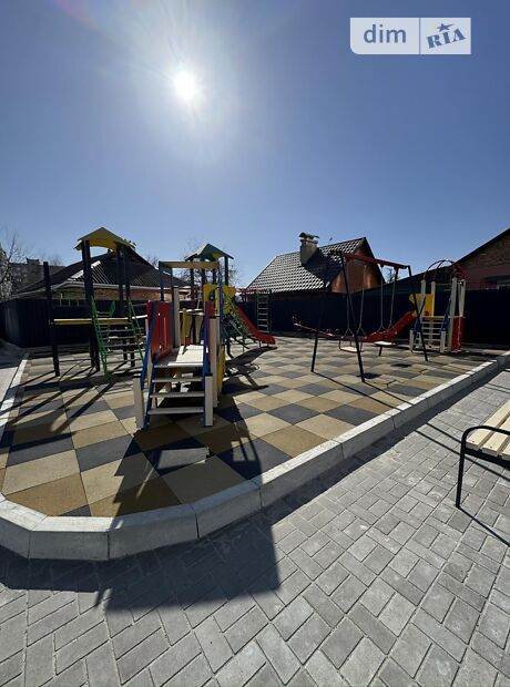 Черкаси, Придніпровський, вул. Гоголя, 320