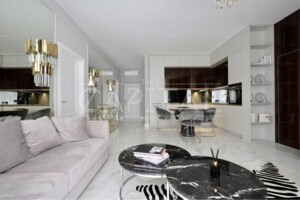 Продажа квартиры, Киев, р‑н. Саперное Поле, ст.м. Дворец Украина, Саперное Поле улица, дом 5