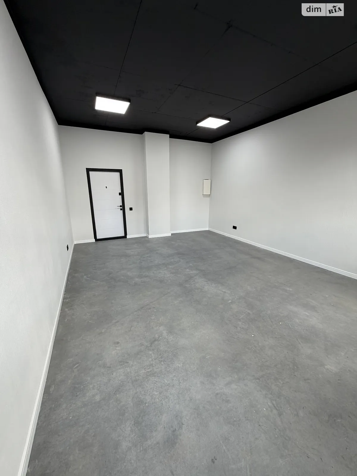 Сдается в аренду офис 29 кв. м в бизнес-центре, цена: 9570 грн - фото 1