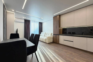 Продажа квартиры, Ивано-Франковск, р‑н. Набережная, Ленкавского улица