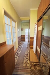 Продаж квартири, Львівська, Задвір'я