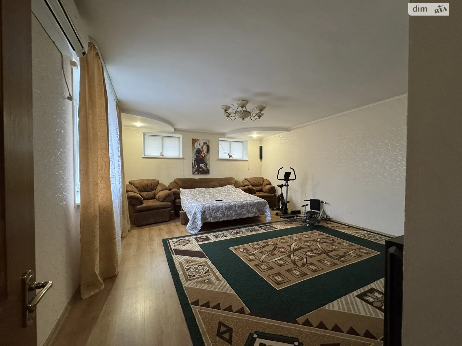 Продается дом на 2 этажа 165.4 кв. м с участком, цена: 165000 $ - фото 1