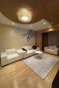 Продаж квартири, Київ, р‑н. Першотравневий Масив, ст.м. Вокзальна, Єреванська вулиця, буд. 8А