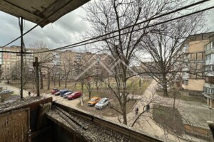 Продажа квартиры, Днепропетровская, Кривой Рог, р‑н. Покровский, Федора Караманыць (Ватутина) улица, дом 51