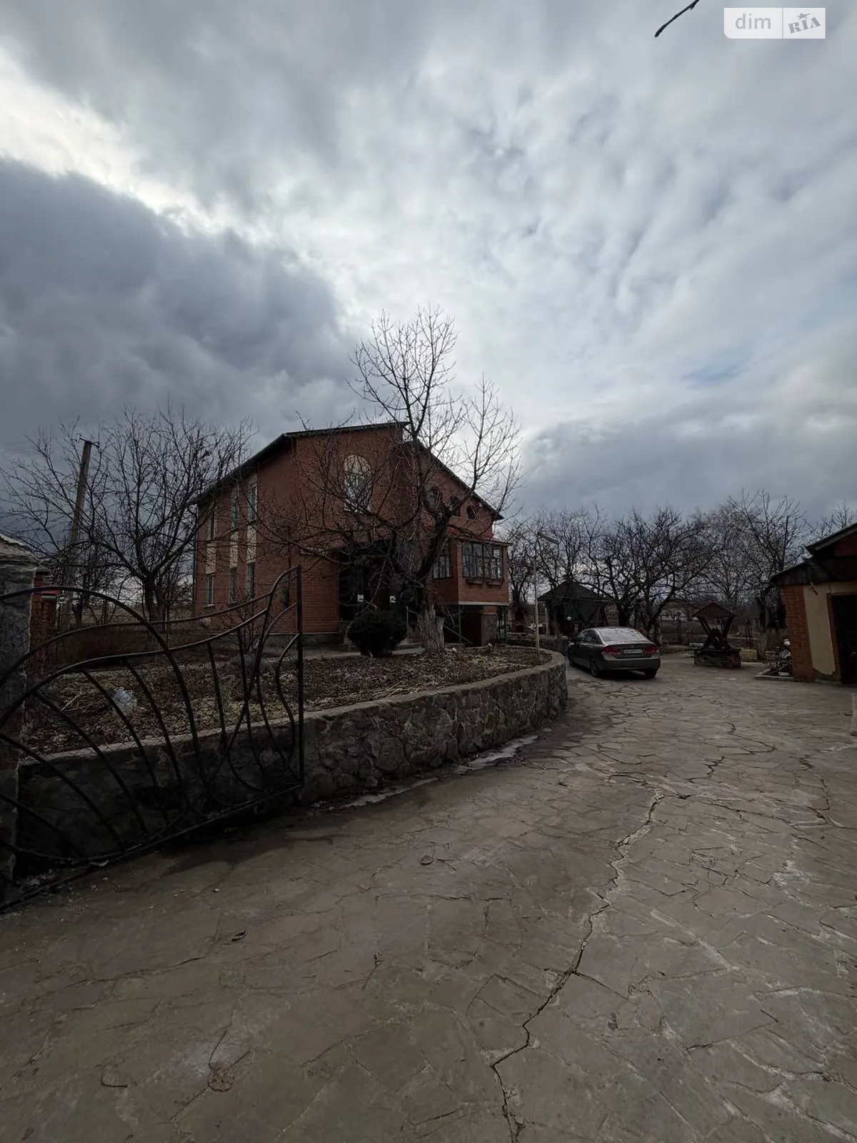 Продается дом на 2 этажа 193.5 кв. м с баней/сауной, цена: 93000 $ - фото 1