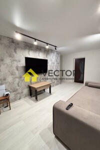 Продаж квартири, Полтава, р‑н. Алмазний, Київське шосе