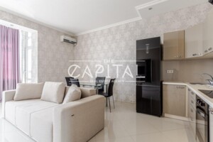 Продажа квартиры, Киев, р‑н. Саперное Поле, ст.м. Печерская, Коновальца Евгения улица, дом 44А