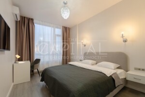 Продажа квартиры, Киев, р‑н. Саперное Поле, ст.м. Дворец Украина, Маккейна Джона (Ивана Кудри) улица, дом 7