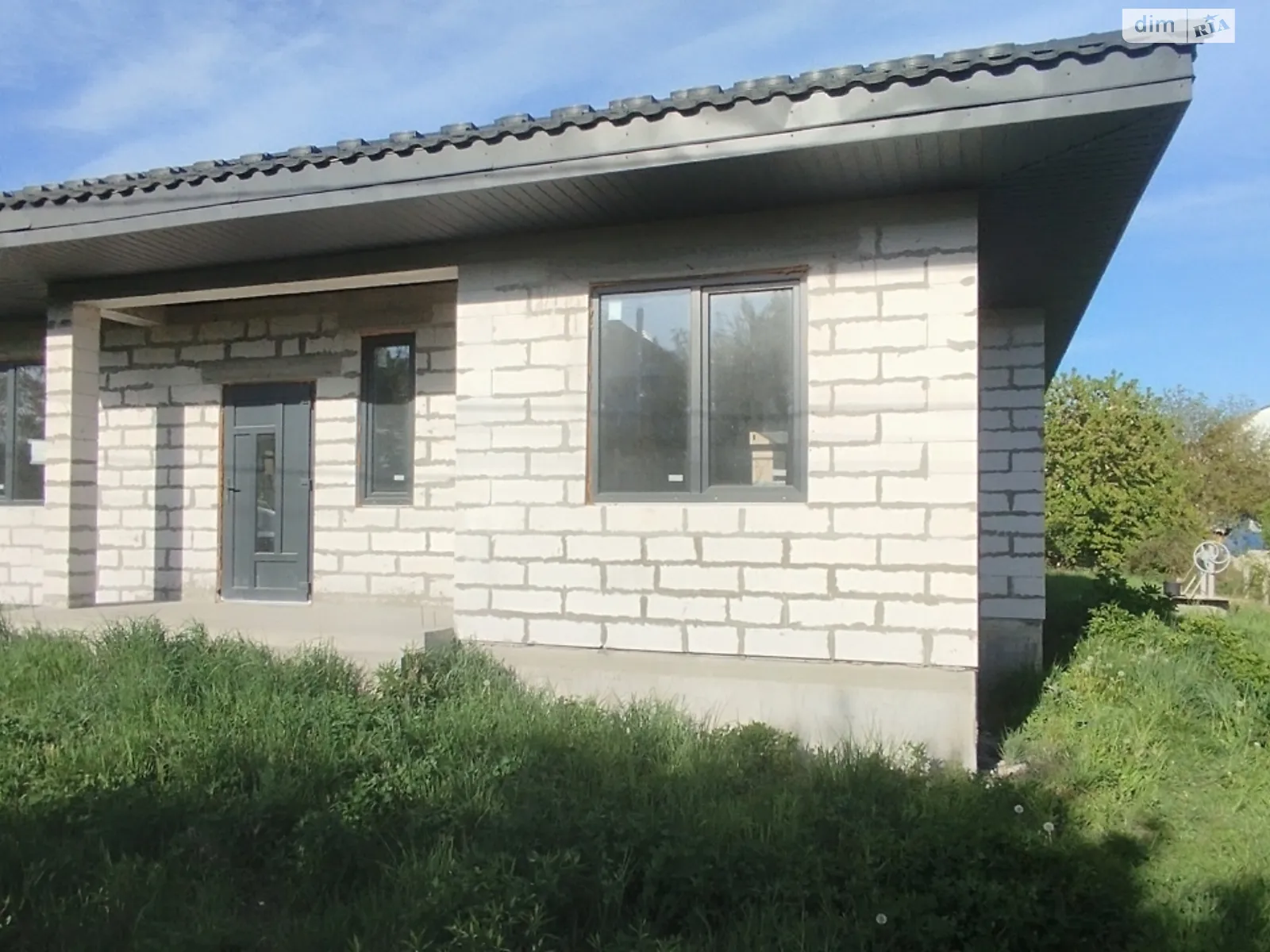 Продается одноэтажный дом 125 кв. м с подвалом, цена: 86000 $ - фото 1