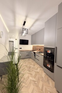 Продаж квартири, Чернівці, р‑н. Шевченківський, Героїв Майдану вулиця, буд. 150