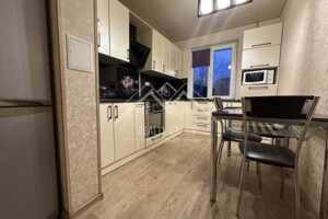 Продажа квартиры, Днепропетровская, Кривой Рог, р‑н. Саксаганский, Горняцкий микрорайон, дом 48