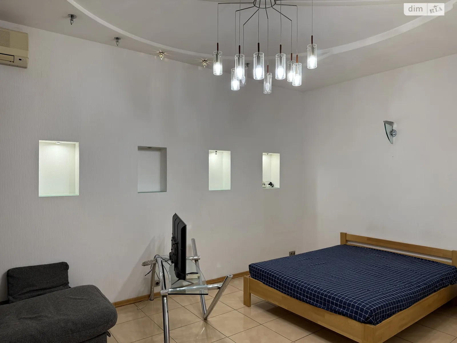 Сдается в аренду 2-комнатная квартира 107 кв. м в Харькове, ул. Николаевская(Короленко), 19 - фото 1