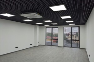 Долгосрочная аренда офисного помещения, Ивано-Франковск, р‑н. Центр, Стрельцов Сечевых (Чапаева) улица, дом 78Е