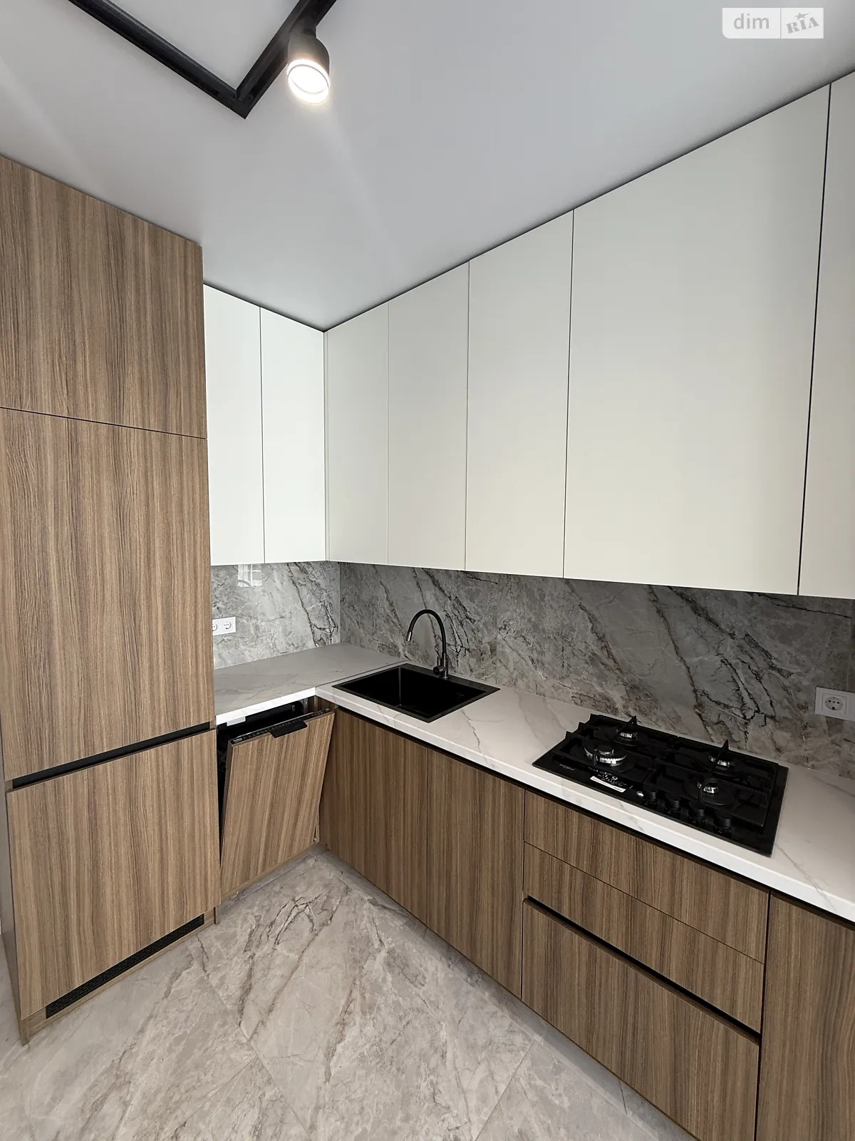 ул. Княгинин, 44 Княгинин Ивано-Франковск ЖК Княгинин - фото 1