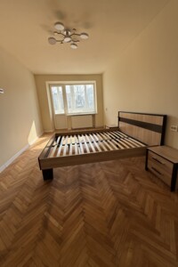 Продаж квартири, Івано-Франківськ, р‑н. Бам, Петлюри Симона вулиця, буд. 1