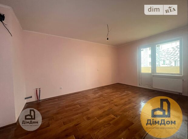 Київ, Позняки, вул. Ревуцького, 54