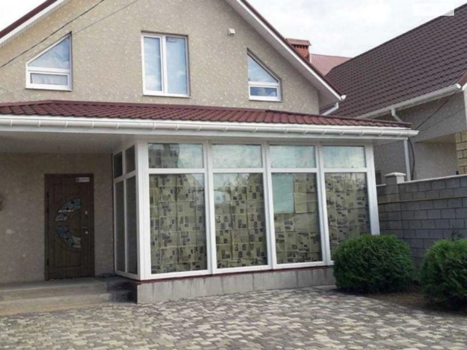 Продается дом на 2 этажа 112.3 кв. м с бассейном, цена: 125000 $ - фото 1