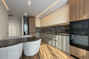 Продажа квартиры, Ивано-Франковск, р‑н. Ринь, Героев Николаева (Сеченова) улица, дом 129А/43