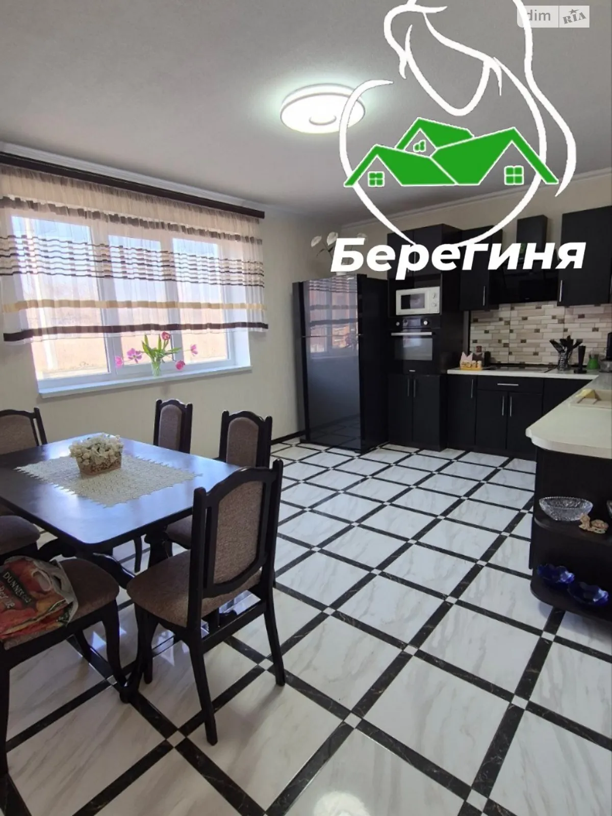 Продается дом на 2 этажа 162.6 кв. м с подвалом, цена: 110000 $ - фото 1