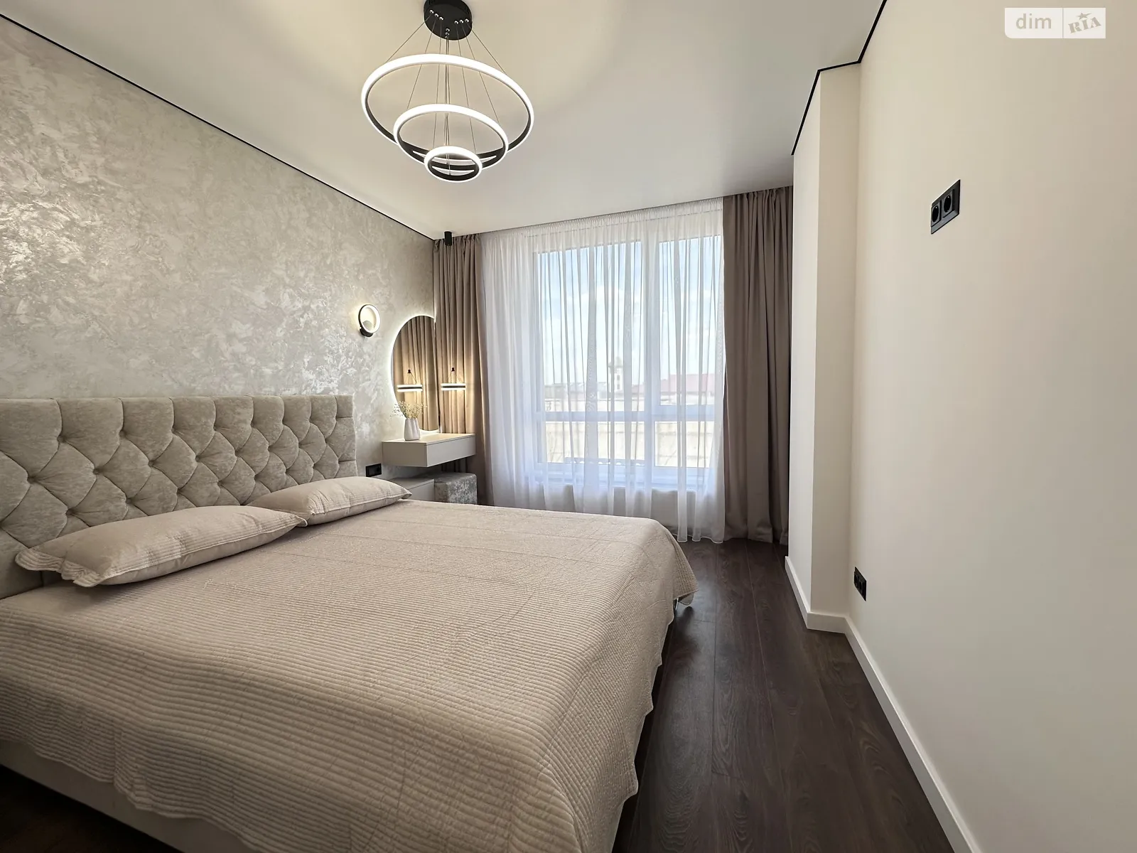 Продается 1-комнатная квартира 47 кв. м в Ивано-Франковске, ул. Вовчинецька, 223А - фото 1