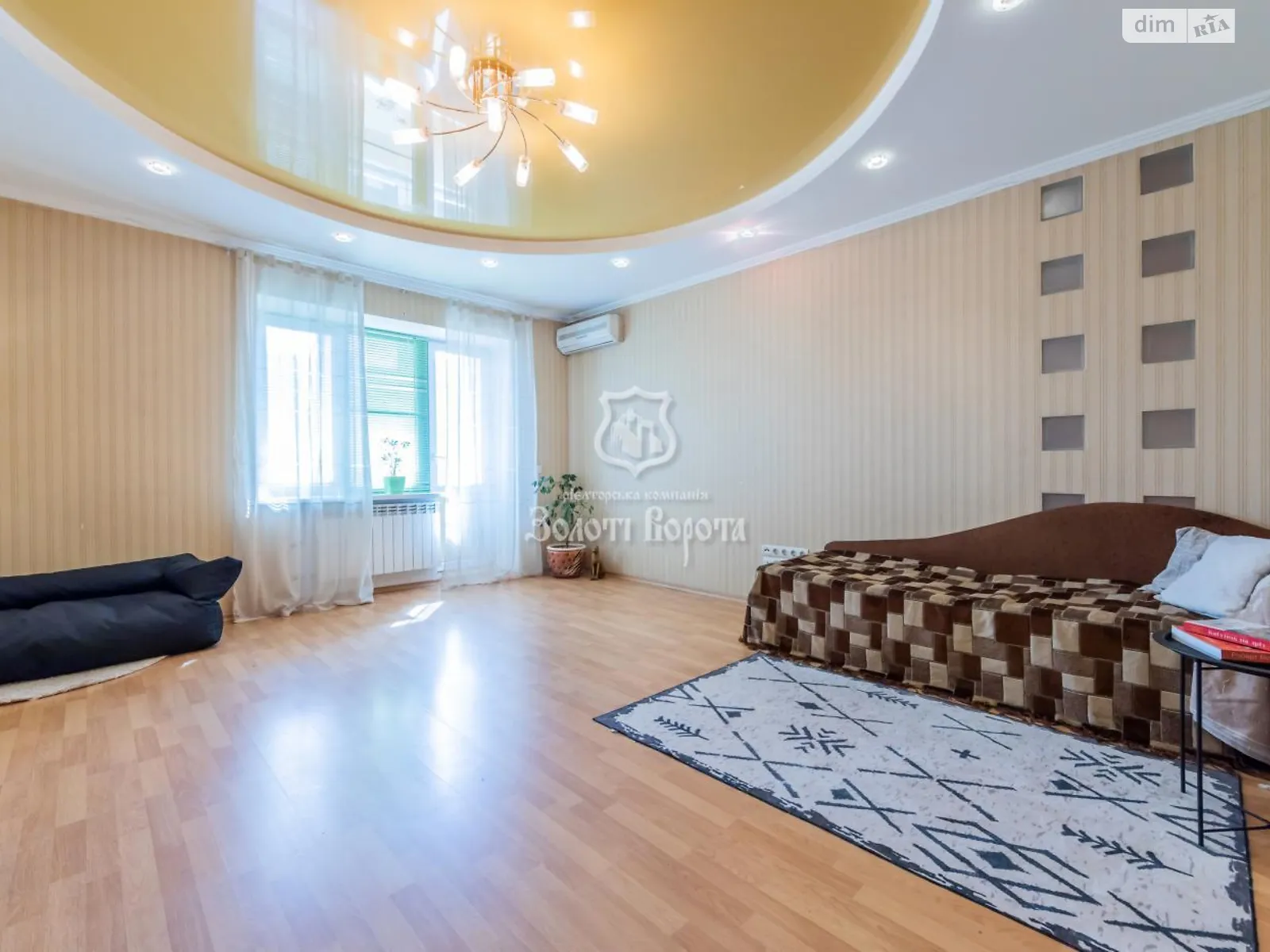 Продается 3-комнатная квартира 89.7 кв. м в Буче, ул. Садовая, 7Б - фото 1