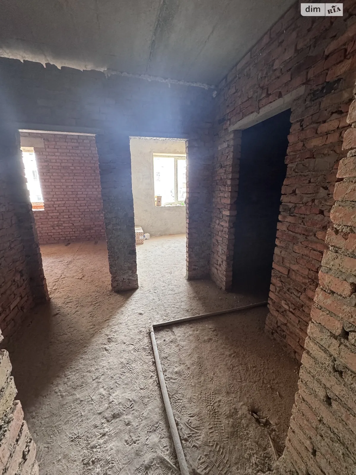 Продается 1-комнатная квартира 45 кв. м в Ворзеле, ул. Павла Чубинского, 2 - фото 1