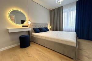 Продаж квартири, Івано-Франківськ, р‑н. Центр, Бандери Степана вулиця, буд. 77Б