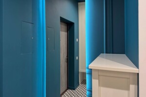 Продаж квартири, Рівне, р‑н. Південний, Студентська вулиця, буд. 18