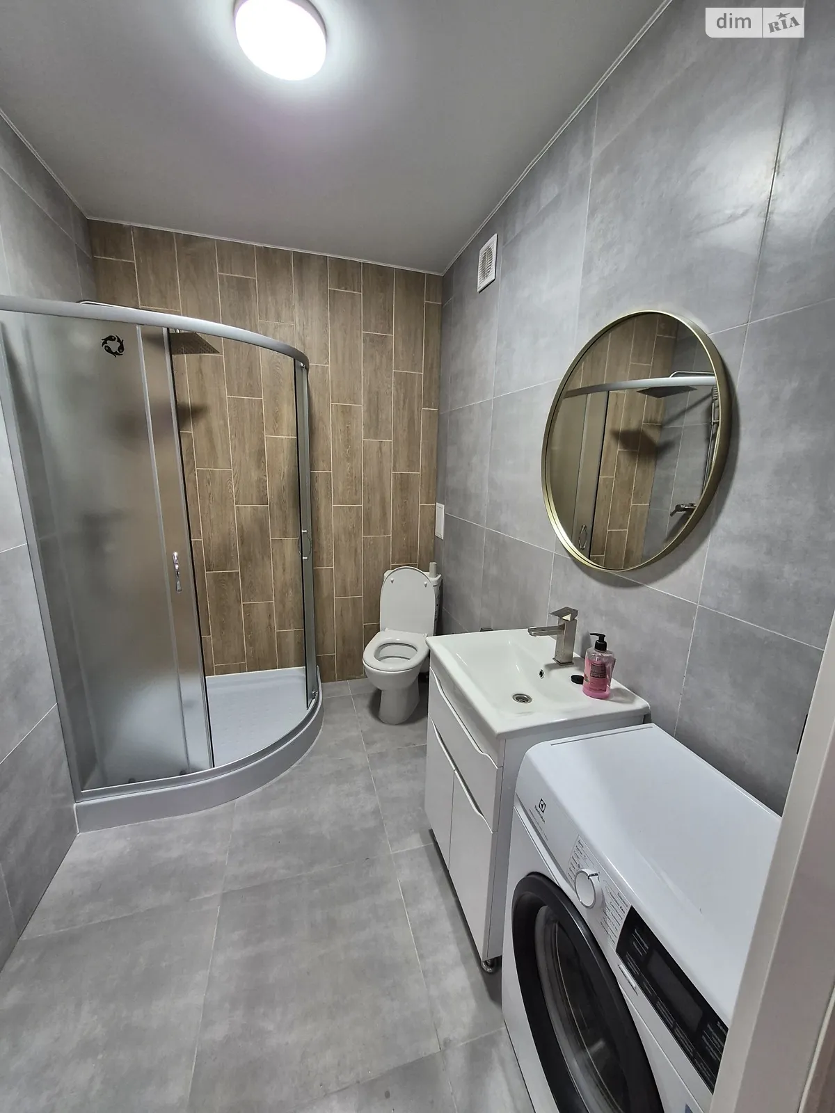 Сдается в аренду 1-комнатная квартира 38 кв. м в Ивано-Франковске, ул. Героев Николаева(Сеченова) - фото 1