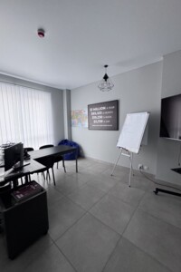 Продаж офісного приміщення, Хмельницький, р‑н. Виставка, Зарічанська вулиця, буд. 3А