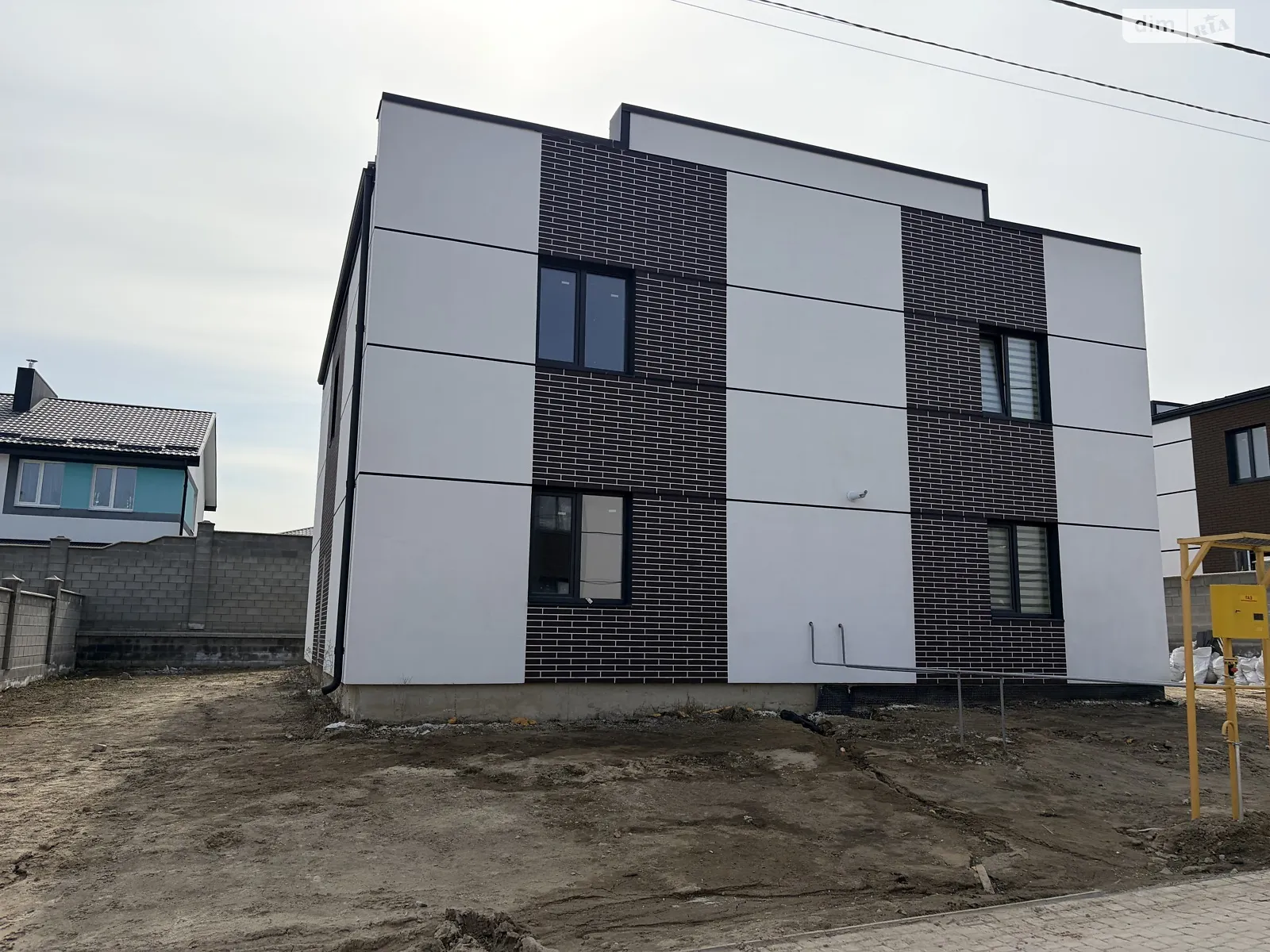 ул. Кулика и Гудачека(Макарова) Ювилейный Ровно, цена: 85000 $ - фото 1