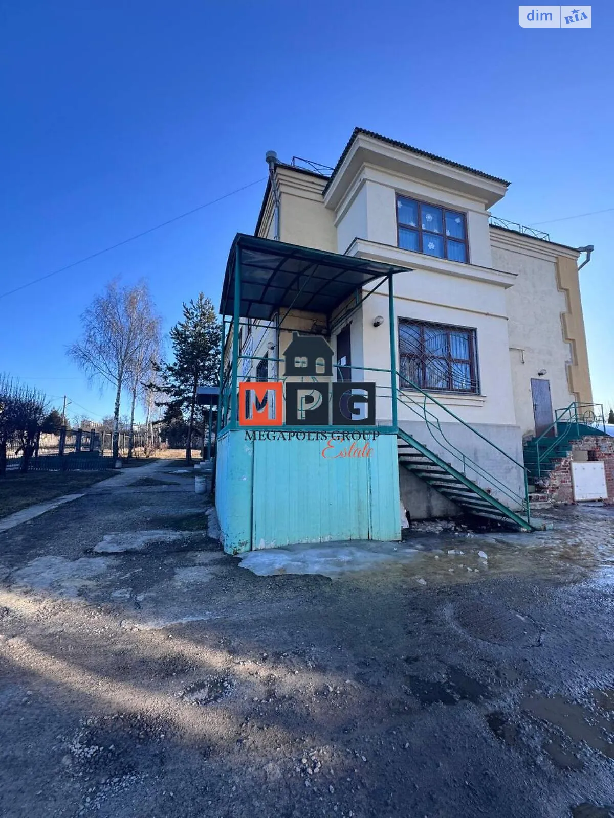 Продается помещения свободного назначения 698.7 кв. м в 2-этажном здании, цена: 350000 $ - фото 1