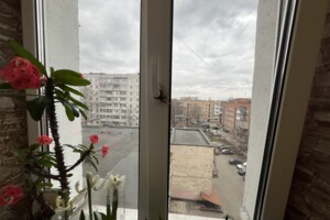 Продаж квартири, Хмельницький, р‑н. Гречани, Романа Шухевича (Курчатова) вулиця, буд. 1Б